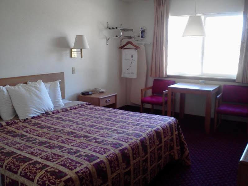 Days Inn By Wyndham Taos Eksteriør bilde